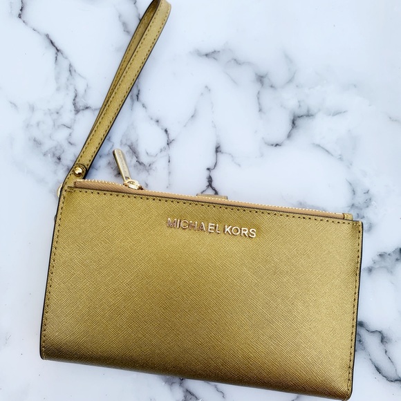 Michael kors large phone wristlet wallet - Picture 7 of 8